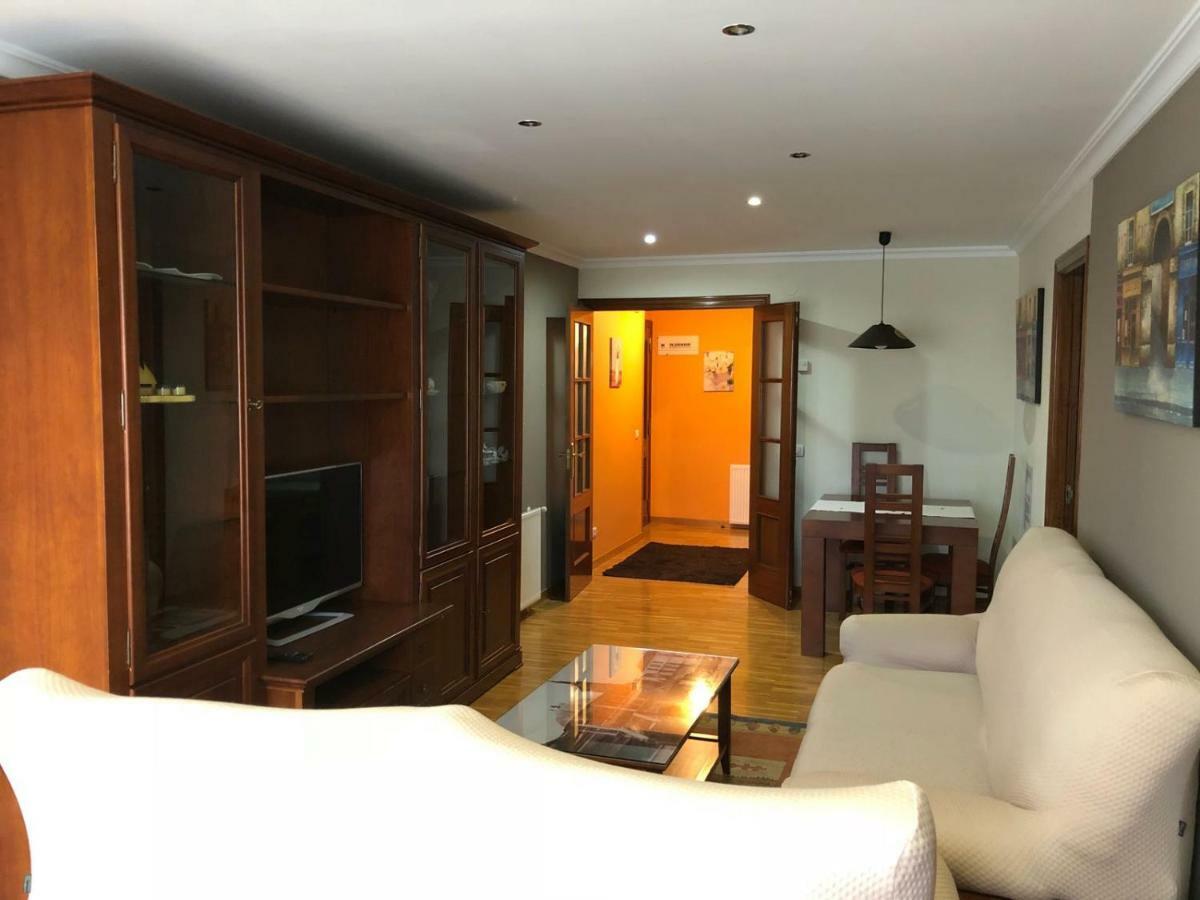 El piso de Carlos Ribadeo Exterior foto